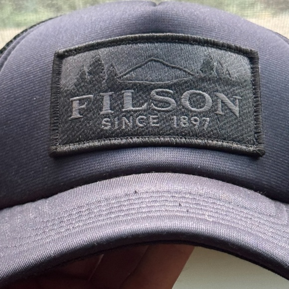 Filson Trucker Hat Navy - Picture 2 of 5